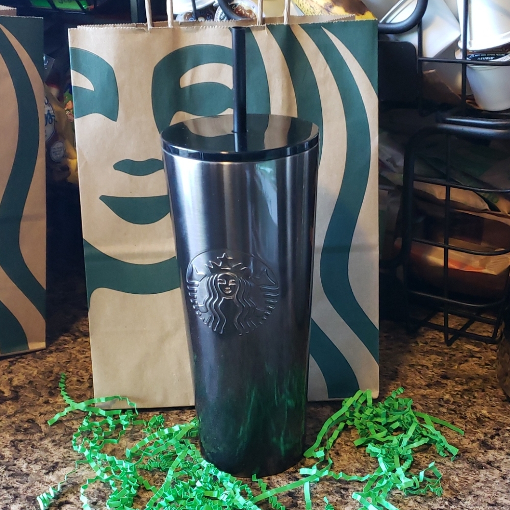 Starbuck's tumbler 24 oz NEW!!!! BAG INCLUDED